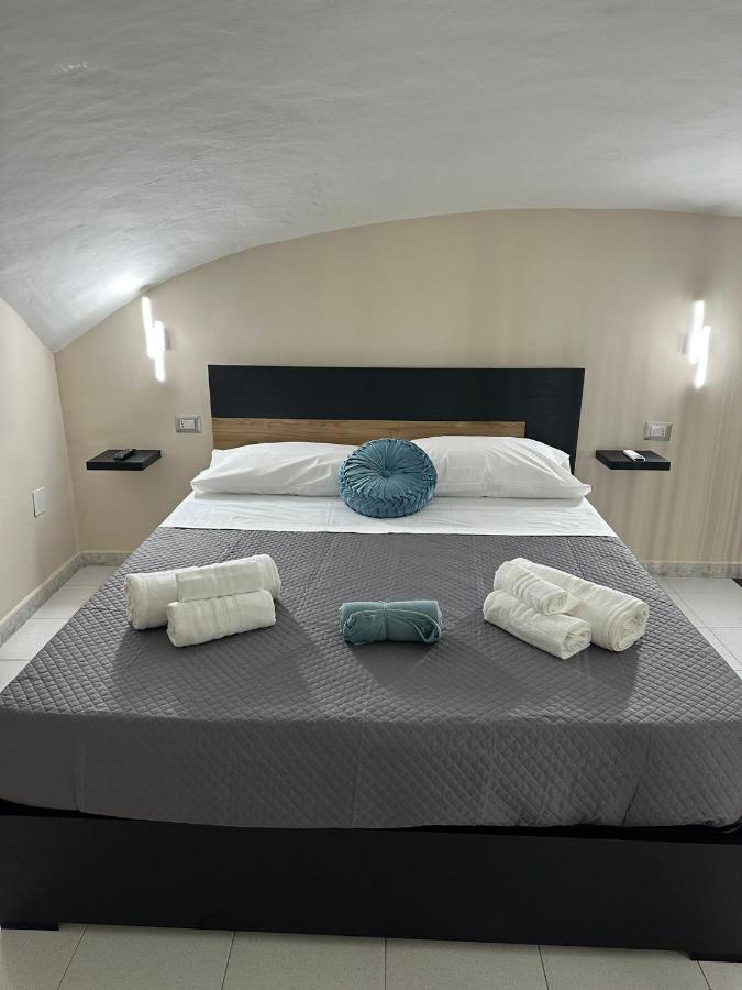 Bed and Breakfast Napoli Centro - La Casa Di Sasa Exterior foto